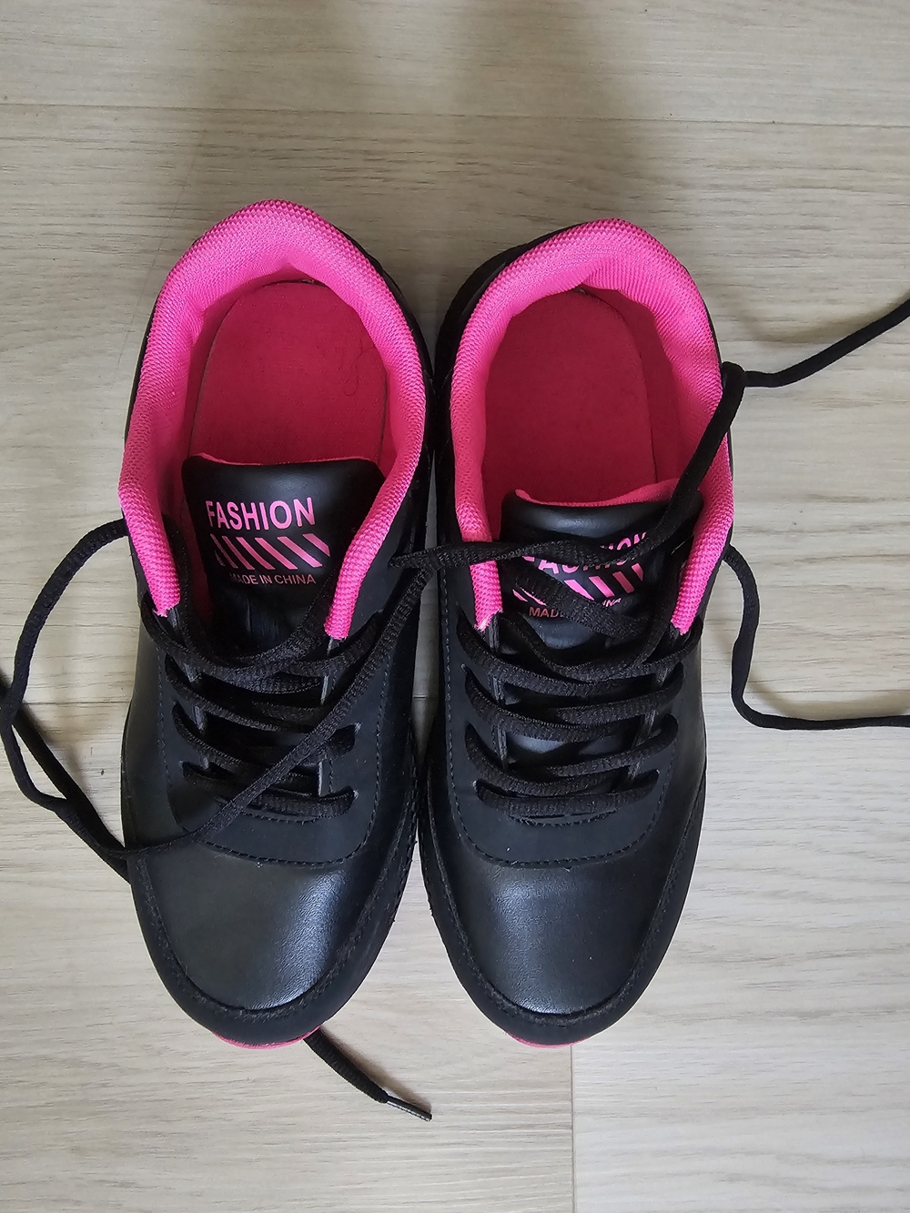 Ally Fashion Black Athletic Shoes with Hot Pink Lining